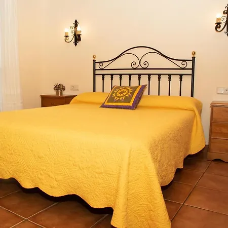 Apartment Turisme Rural Lo Palle De Cal Bosch *